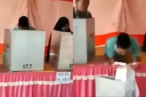 Terlalu semangat nyoblos, pria ini alami kejadian apes tapi kocak