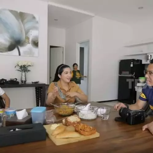 Ashanty ungkap rumahnya banyak hantu dan ngotot ingin pindah