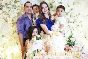 Ardi Bakrie ulang tahun, ini momen kejutan dari Nia Ramadhani