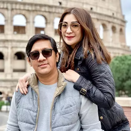 Ingatkan Andre Taulany &amp; istri agar jujur, Hanum Rais tuai kritik