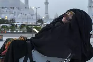 Wanita ini bangun dari koma 27 tahun, panggil nama anaknya