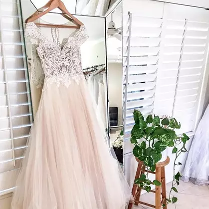 10 Cara menghemat biaya nikah biar kantong nggak jebol