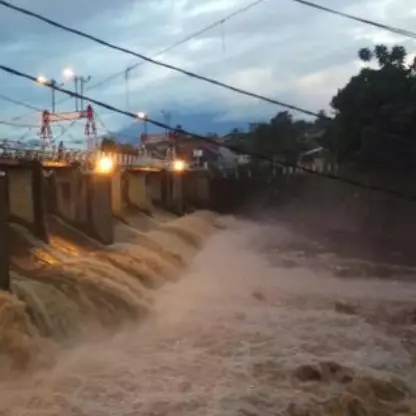 BPBD DKI: 2.258 warga mengungsi akibat banjir Jakarta