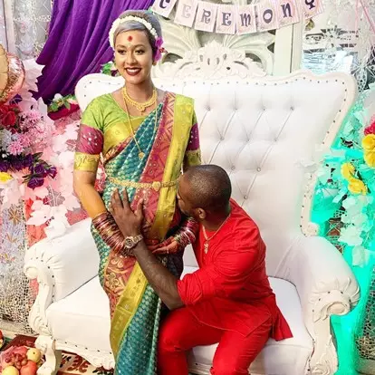 Hamil tujuh bulan, ini 7 momen upacara bangle Kimmy Jayanti