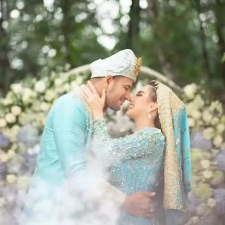 5 Fakta pernikahan Ammar Zoni-Irish Bella, ijab kabul sempat diulang
