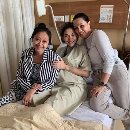 Nikita Mirzani ungkap nama anak ketiganya