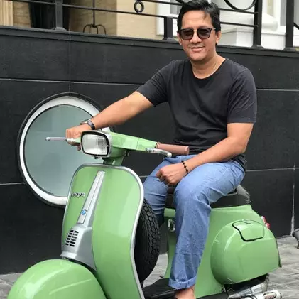 8 Harga fashion item Andre Taulany, ada yang setara motor bebek