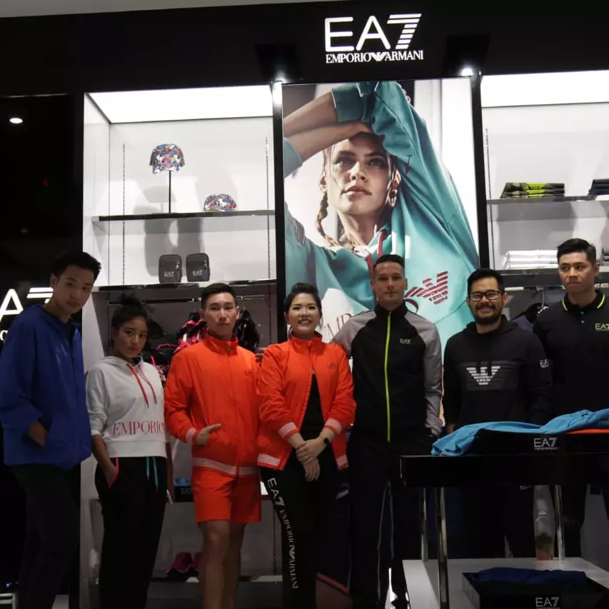 Bergaya sporty, begini koleksi spring summer dari Emporio Armani