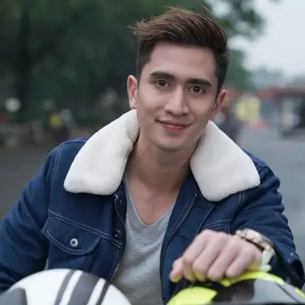 10 Foto masa kecil Verrell Bramasta, gemesin banget