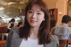 6 Fakta Han Ji Seong, artis Korea yang meninggal dalam kecelakaan maut