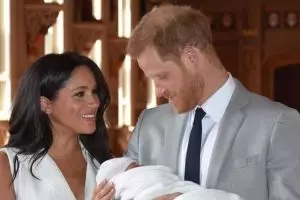 5 Tradisi kelahiran kerajaan ini dilanggar Meghan & Pangeran Harry