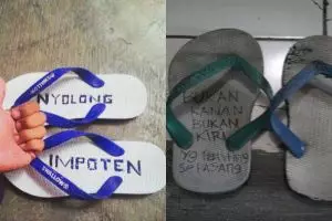 Tulisan di 10 sandal ini bikin nggak hilang saat dipakai tarawih