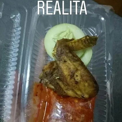  9 Ekspektasi vs realita beli makanan via ojek online, bikin nyesek