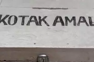 5 Potret kotak amal ini unik, bikin auto banyak kasih infak