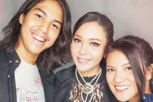 Maia Estianty bukber bareng El Rumi & Marsha, potretnya jadi sorotan