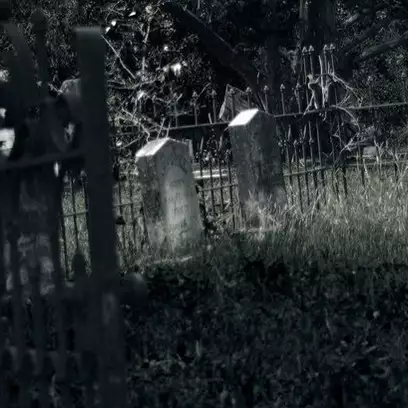 Viral suara teriakan misterius di dekat kuburan, bikin merinding
