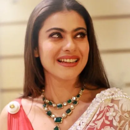 10 Seleb Bollywood ini awet muda meski berusia 40-an tahun 