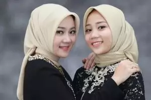 Atalia Praratya pamer foto bareng sang anak, nilai UNBK jadi sorotan