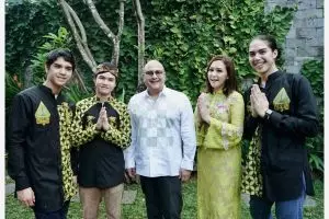 Unggah foto Irwan Mussry muda, Maia Estianty ungkap kekaguman