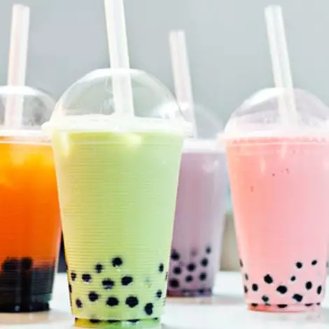 Jadi minuman hits, ini 5 bahaya minum bubble tea terlalu sering