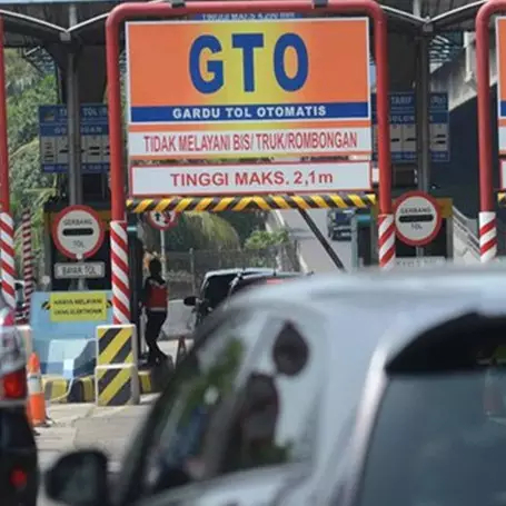 Struk tol bisa dipakai klaim asuransi dan derek gratis? Ini faktanya