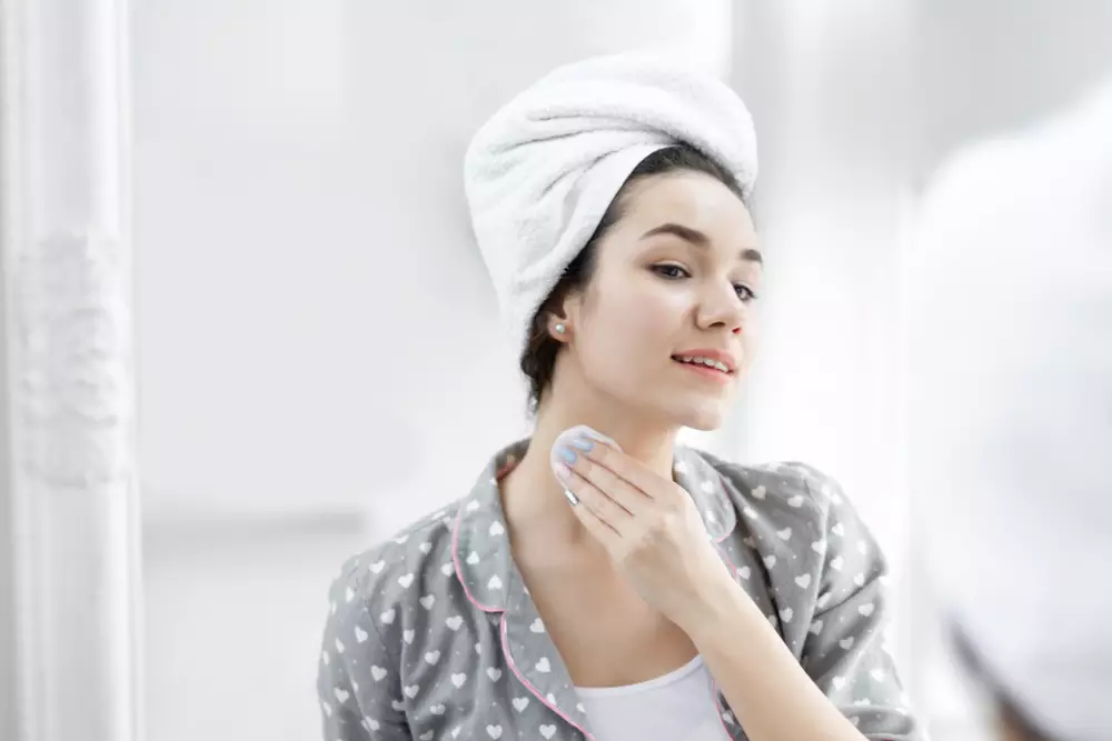 21 atasi rambut kering © 2019 brilio.net