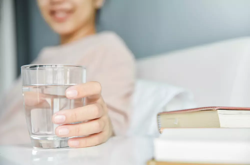 21 atasi rambut kering © 2019 brilio.net