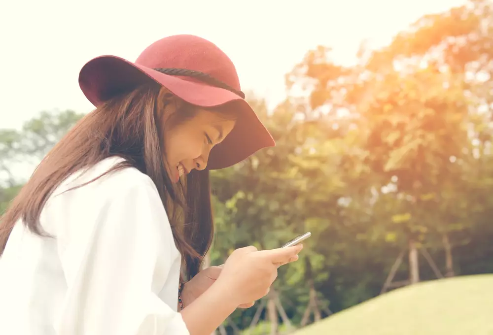 21 atasi rambut kering © 2019 brilio.net