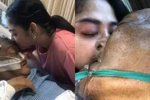 Ungkap rindu, Dewi Perssik termenung di pintu tempat favorit ayahnya