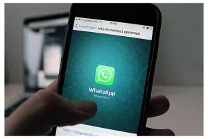 Cara menyembunyikan status WhatsApp dari orang lain