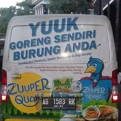 11 Slogan lucu di mobil angkutan barang ini bikin tepuk jidat