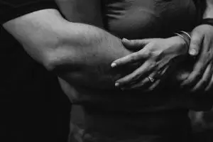 6 Bocah nonton adegan intim pasutri secara langsung, miris