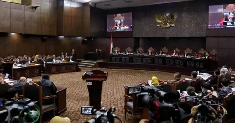 3 Poin perdebatan sengit Bambang Widjojanto dengan Hakim MK