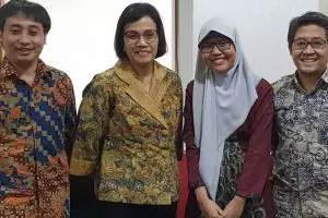 Sidang skripsi, 2 mahasiswa ini dapat penguji Menteri Sri Mulyani