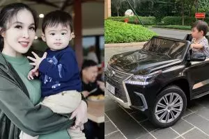 Anak Sandra Dewi jalan-jalan pakai mobil-mobilan, harganya fantastis
