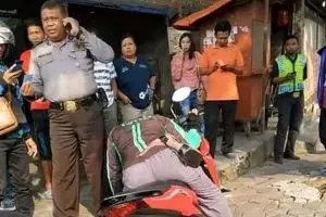 Driver ojek online ditemukan meninggal di motor, diduga kelelahan