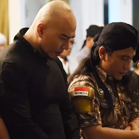 Momen Deddy Corbuzier jalani salat Jumat pertama, ngaku deg-degan