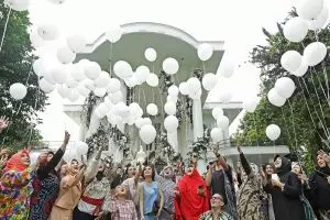 10 Momen seru ulang tahun Rina Gunawan ke-45, bertabur seleb