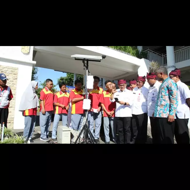 Andalkan smartphone, Banyuwangi coba alat penyiram lahan pertanian