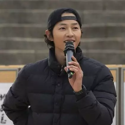 Cerai dari Song Hye-kyo, kondisi Song Joong-ki ini bikin sedih