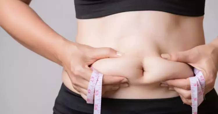 5 Cara menghilangkan lemak perut yang membandel, mudah dilakukan