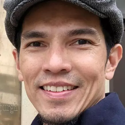 Anak kantoran susah menabung? Ini tips hemat ala Adrian Maulana