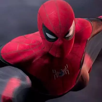 Kekuatan 4 kostum Peter Parker di film Spider-Man: Far From Home