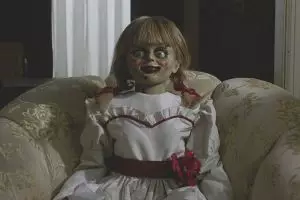 Nonton Annabelle Comes Home, pria ini ditemukan meninggal di bioskop
