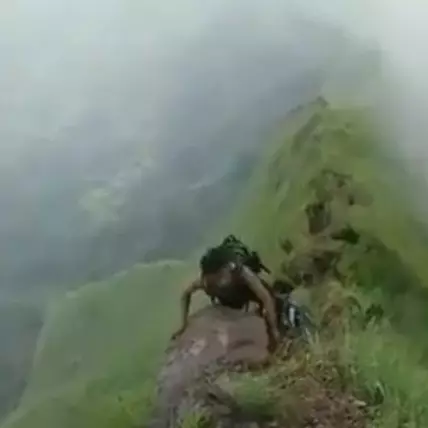 Ini kondisi 'Punggung Naga' Gunung Piramid lokasi ditemukannya Thoriq