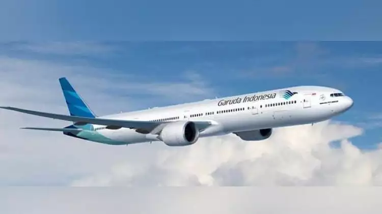 Garuda Indonesia larang penumpang ambil foto & video di pesawat?