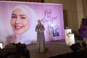 Usia tak lagi muda, ini perawatan kulit yang dilakukan Fenita Arie