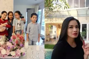 10 Potret rumah Titi Kamal, mewah berkonsep vila