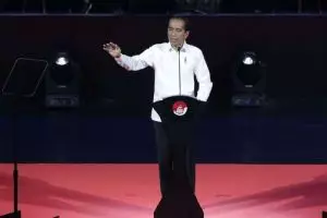 Minuman ini jadi rahasia Jokowi tak pernah sakit, bugar tiap hari