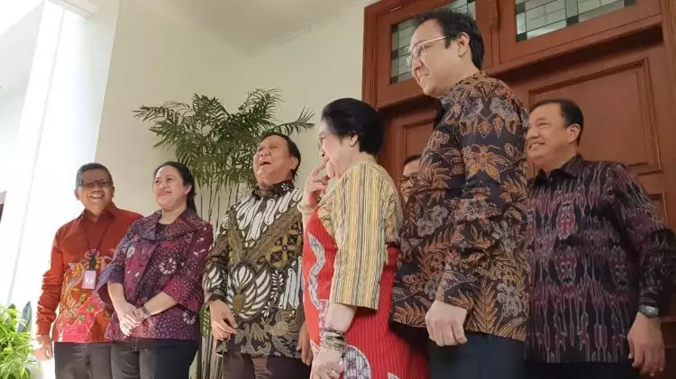 Prabowo pakai batik parang saat bertemu Megawati, ini maknanya